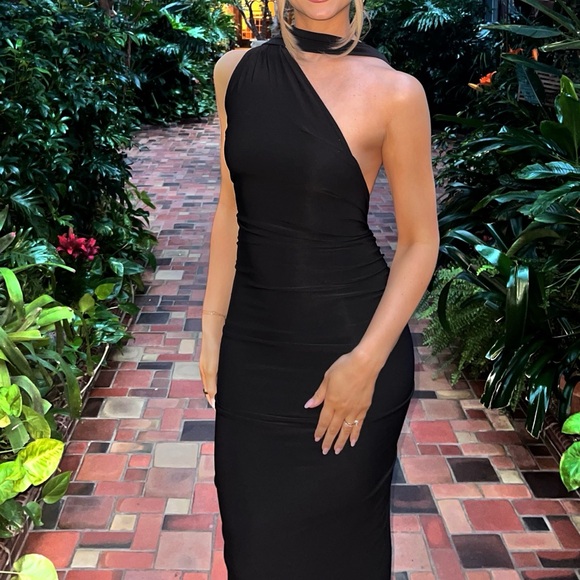 Constantina Melani the Label - Picture 2 of 6